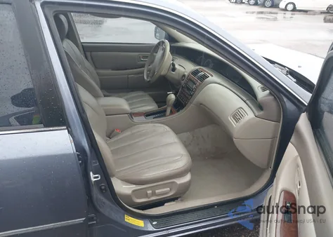 2000 Toyota Avalon Xls from USA, damaged, VIN 4T1BF28B7YU064657